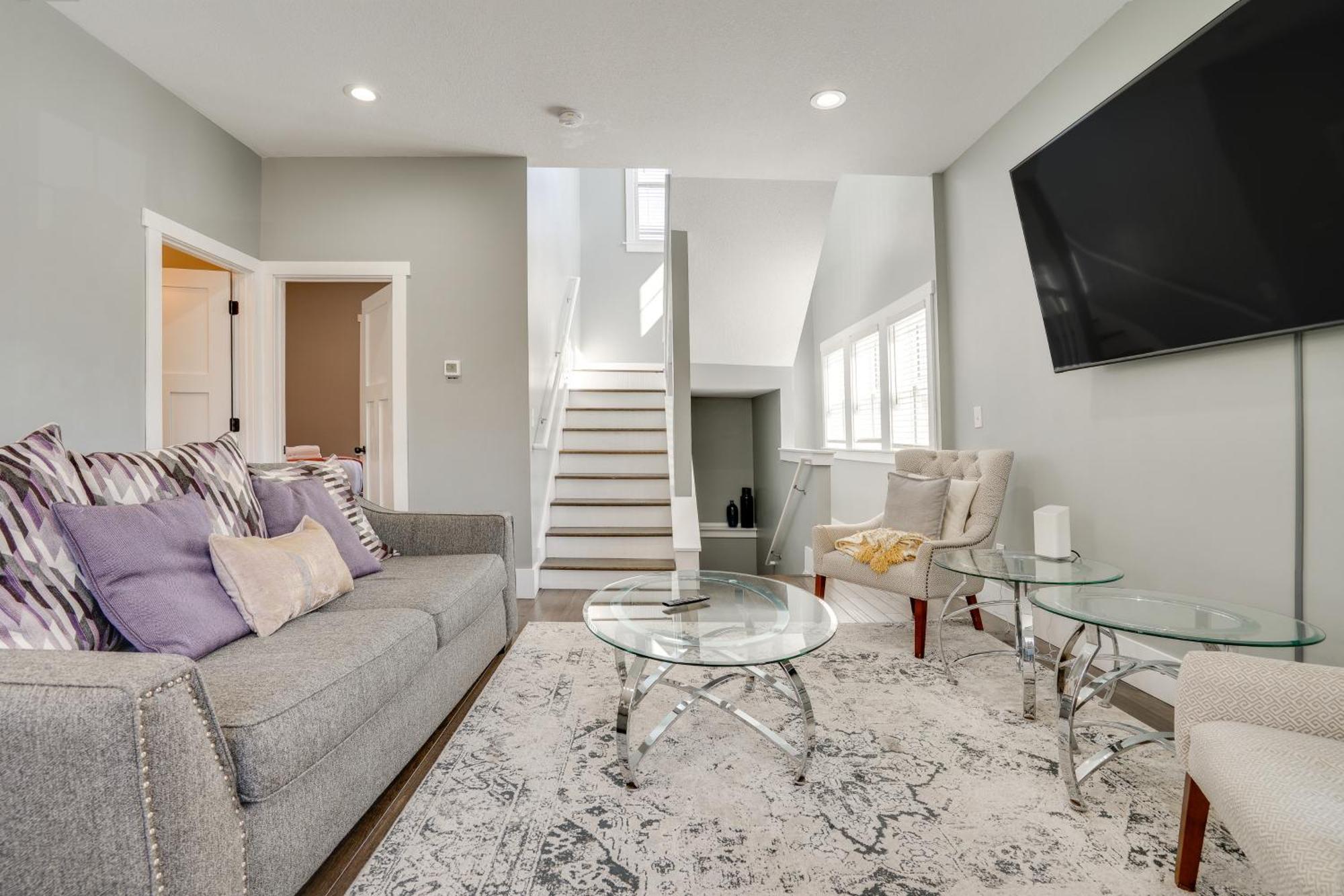 Pet-friendly About 6 Mi To Dtwn! Minneapolis